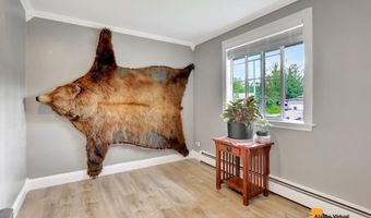 4212 Kingston Dr, Anchorage, AK 99504