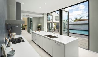 4758 Kahala Ave, Honolulu, HI 96816