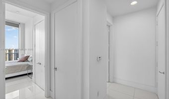 4100 Island Blvd 2303, Aventura, FL 33160