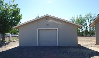 1015 Jennys Ln, Fernley, NV 89408