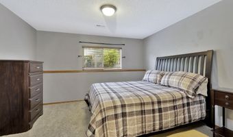 2528 N Fieldstone St, Andover, KS 67002