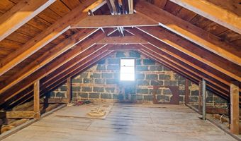 5621 HUNTINGTON Pkwy, Bethesda, MD 20814