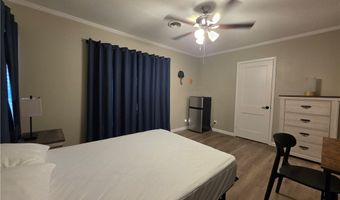 325 S Saunders St S, Aransas Pass, TX 78336