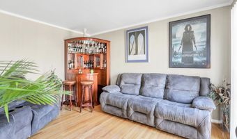 25 Cannonball Dr, Barnegat, NJ 08005