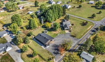 4829 Laubert Rd, Atwater, OH 44201