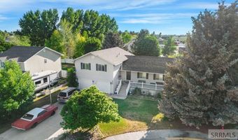 2375 Clover Ln, Blackfoot, ID 83221