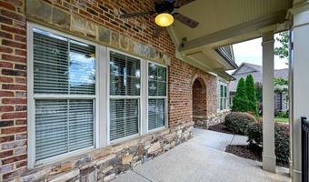 62 Cedarcrest Village Ct, Acworth, GA 30101