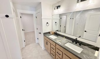 8318 Kettle Hill Ct SE, Alto, MI 49302