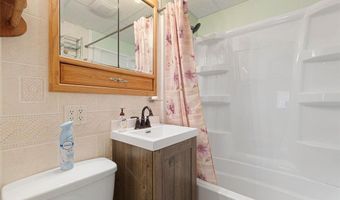 1020 Saint Jacob Ave, Albert Lea, MN 56007