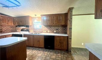 3611 Blossom Ln, Alma, AR 72921