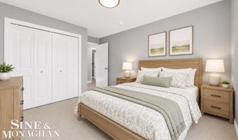 1825 State St, Algonac, MI 48001