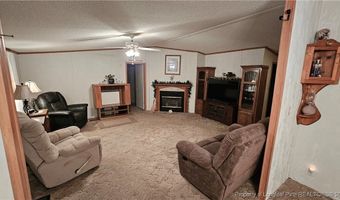 2156 Maxton St, Autryville, NC 28318