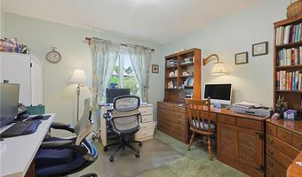 77 Windward Ln, Bristol, RI 02809