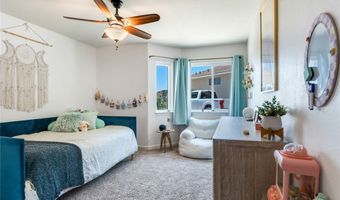 13288 Oak Crest Dr, Yucaipa, CA 92399