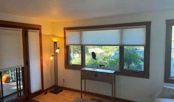 802 Beach St, Ashland, OR 97520