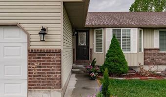 4428 High Desert Dr, Ammon, ID 83406