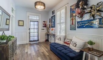 132 Dukate St, Biloxi, MS 39530