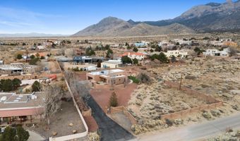 10711 MODESTO Ave NE, Albuquerque, NM 87122