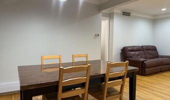 1253 Island Dr 102, Ann Arbor, MI 48105