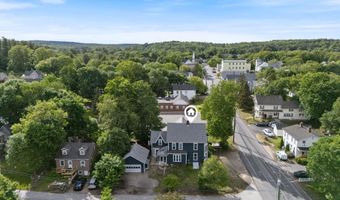 81 Main St, Raymond, NH 03077