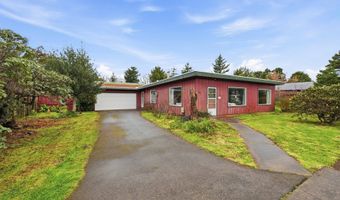 830 CHICAGO Ave, Bandon, OR 97411