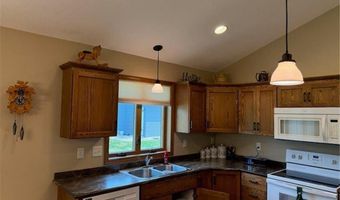 2578 Cherry Lane Ct NE, Alexandria, MN 56308