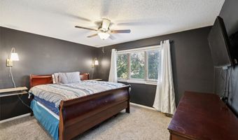 729 11th St SE, Altoona, IA 50009