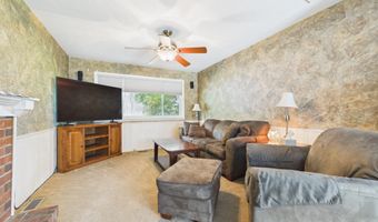 2400 Anthony Dr, Anderson, IN 46012