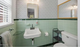 296 Sixth St, Ayden, NC 28513