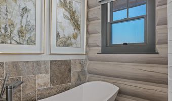 785 STRAWBERRY HILLS Dr, Bedford, WY 83112