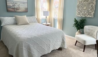 4 Meadowbrook Rd, Acton, MA 01720