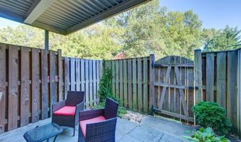 2707 S WALTER REED Dr S A, Arlington, VA 22206