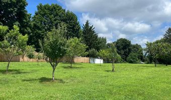 221 HARTMAN Rd, Reading, PA 19606
