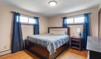 21 Old Farm Rd, Bristol, CT 06010