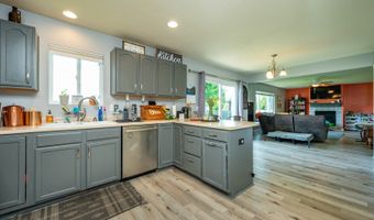 550 25th St SE, Altoona, IA 50009