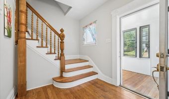 146 N Sussex St, Andover, NJ 07801