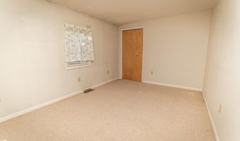 105 S Dubuque St, Albion, IA 50005