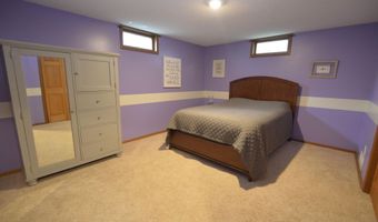 2214 SE 14th Ave, Aberdeen, SD 57401