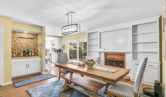 1355 Knoll Dr, Oceanside, CA 92054