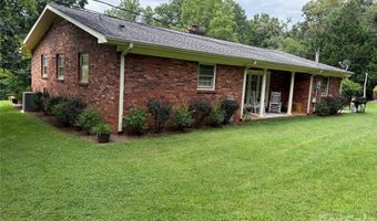 11 Thornberry Dr, Alexander, NC 28701
