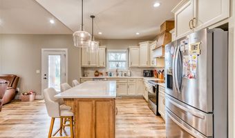132 McCutchen Ct, Auburn, KY 42206