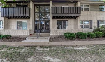 128 Shadalane Unit # A Walk, Ballwin, MO 63011