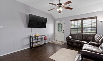 2409 Crestview Ln, Barling, AR 72923