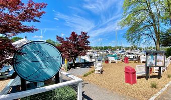 744 MATCH POINT Dr, Arnold, MD 21012