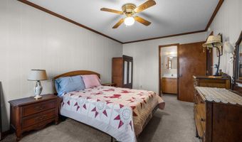 241 Moonlight Dr, Atlantic Beach, NC 28512