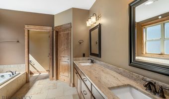 2014 Commonwealth St, Bozeman, MT 59718