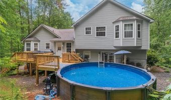 204 Queensbury Ct, Acworth, GA 30102