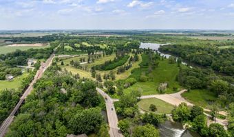 3700 11th Pl NE, Austin, MN 55912