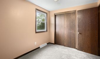 W5646 VANS Road, Appleton, WI 54915