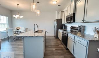 1667 Arnold Dr SE, Allenhurst, GA 31301